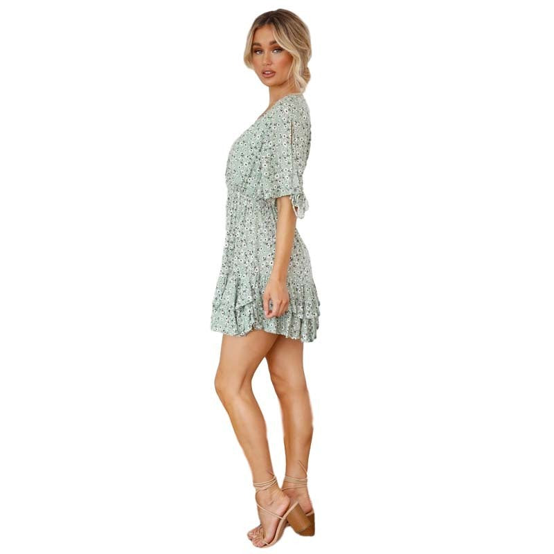 Small Floral Print Small And Sweet V-neck Short