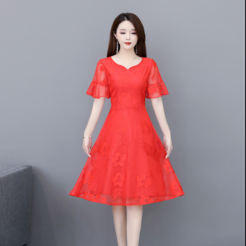 Women's Slim Lace Mid-length Short-sleeved Waist Dress