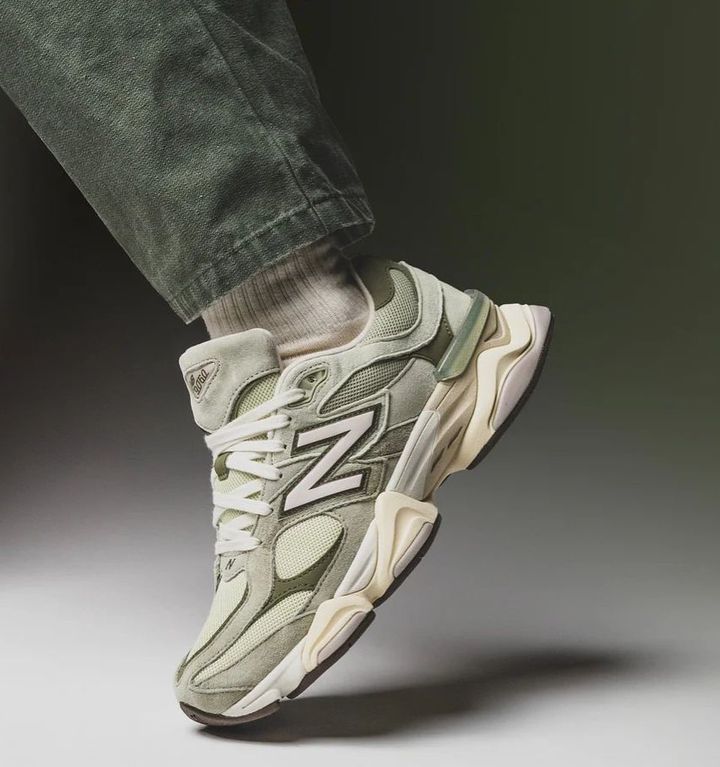 New Balance 9060 Olivine