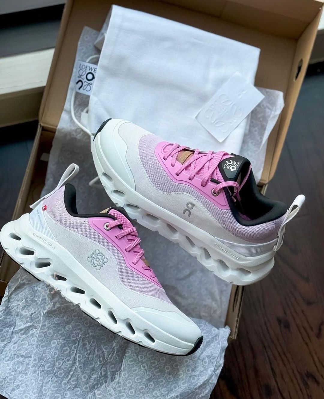 LOEWE PINK X ON CLOUDTILT 2.0 SNEAKERS