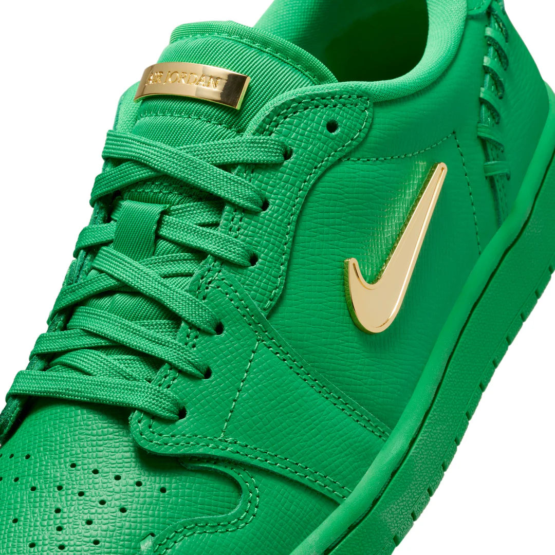 Air Jordan 1 Low Method of Make Lucky Green