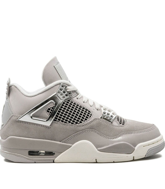 Air Jordan 4 Retro Frozen Moments